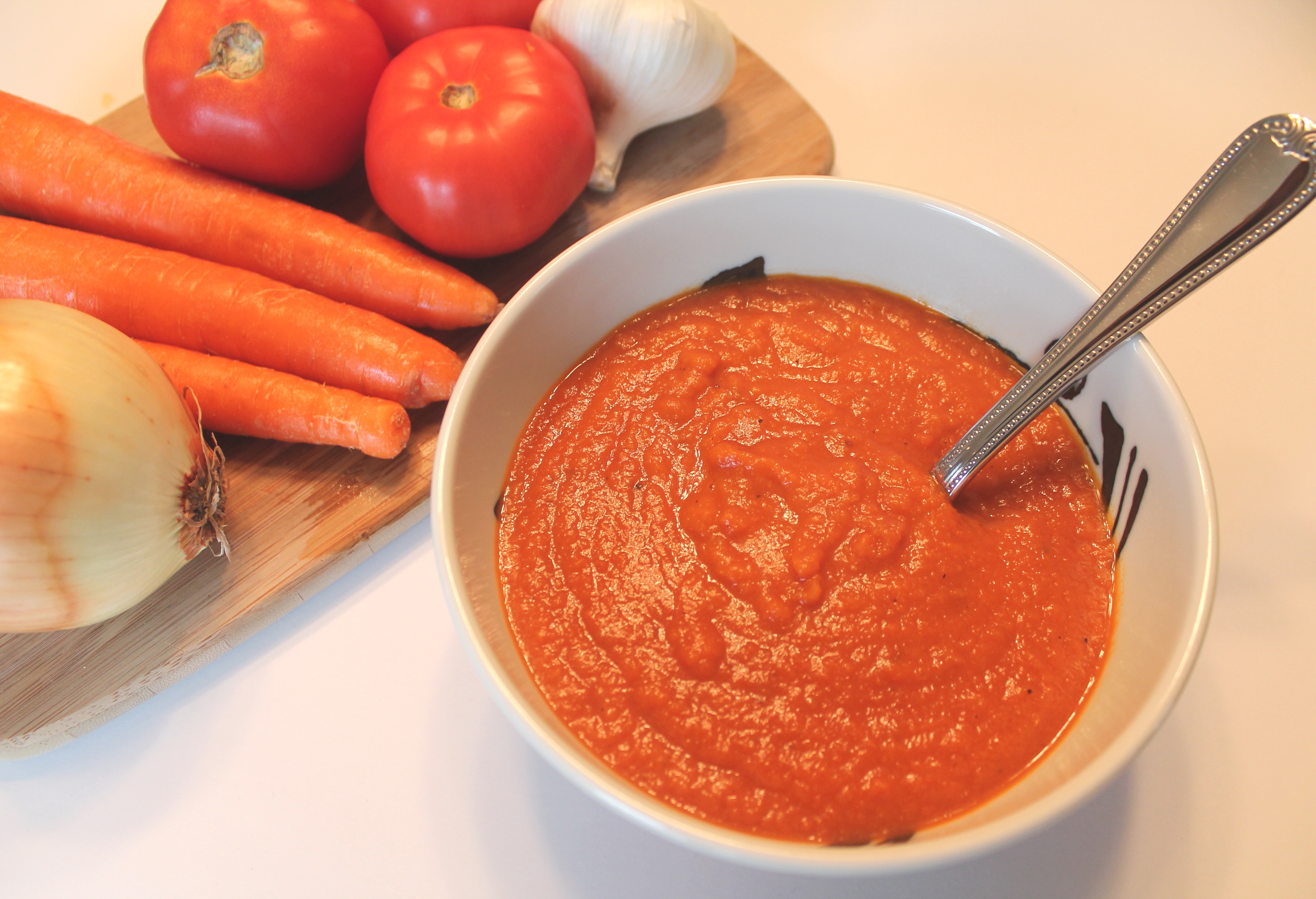 paleo tomato soup (vegan) - healing whole nutrition