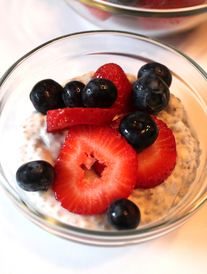 vanilla chia pudding