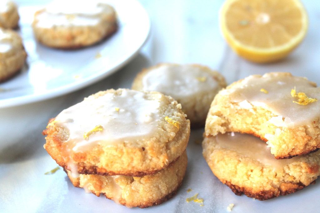 Shortbread cookies made healthier with almond flour and raw honey. 