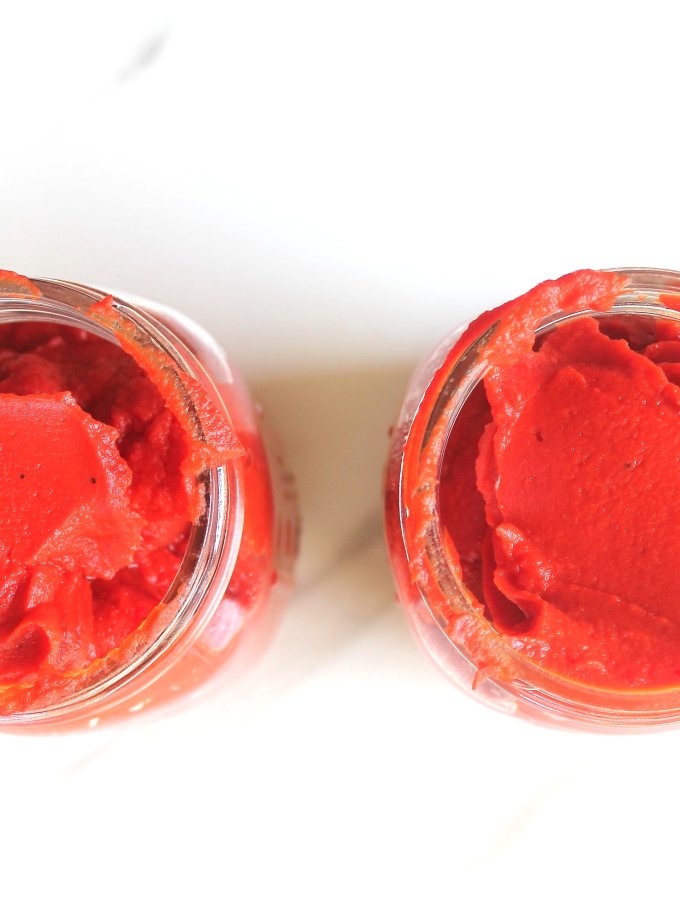 tomato-less marinara