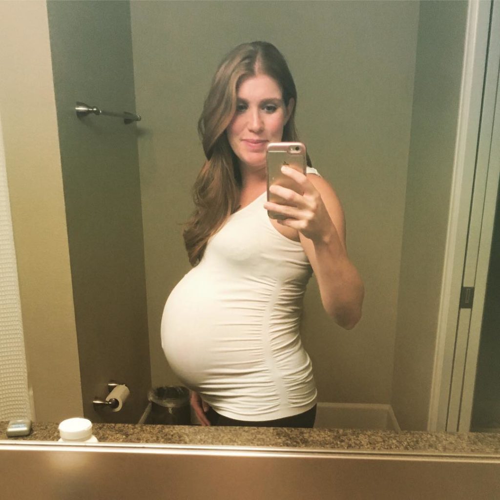 34 week twins bump! heres to hoping these babes arehellip